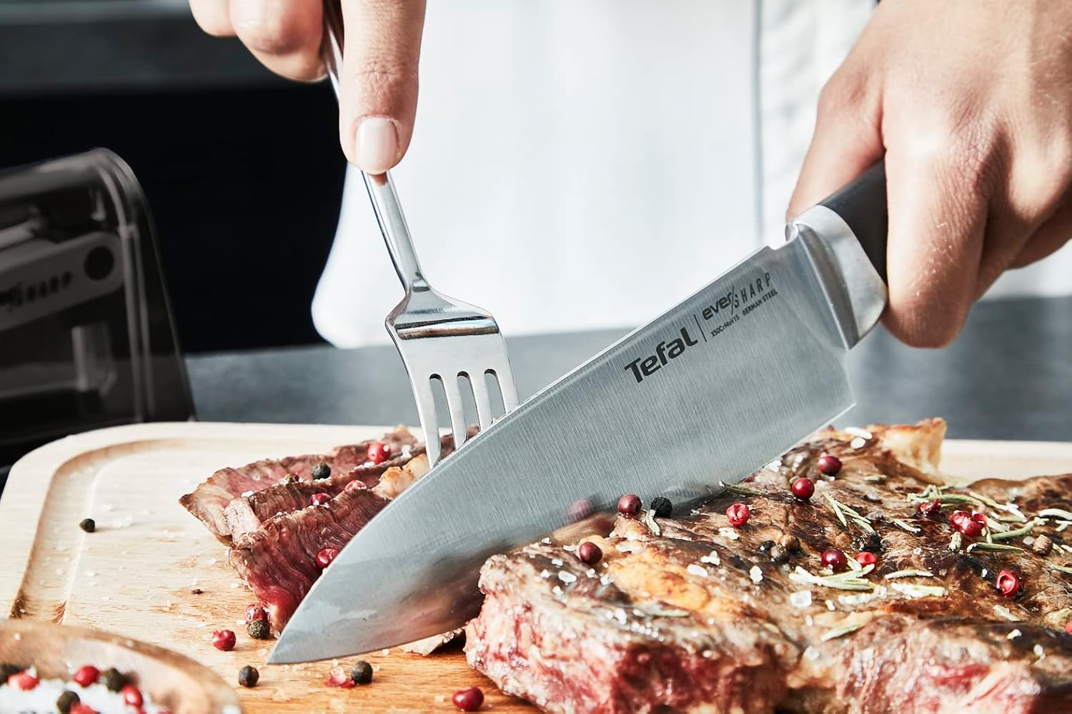 Tefal - Ever Sharp Black Edition - 16,5 cm - inox allemand, aiguiseur intégré K2579104