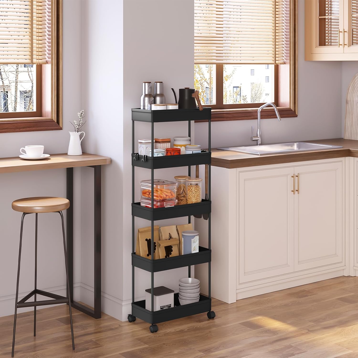 Chariot de rangement à roulettes 5 niveaux, plastique et métal, 4 crochets, noir