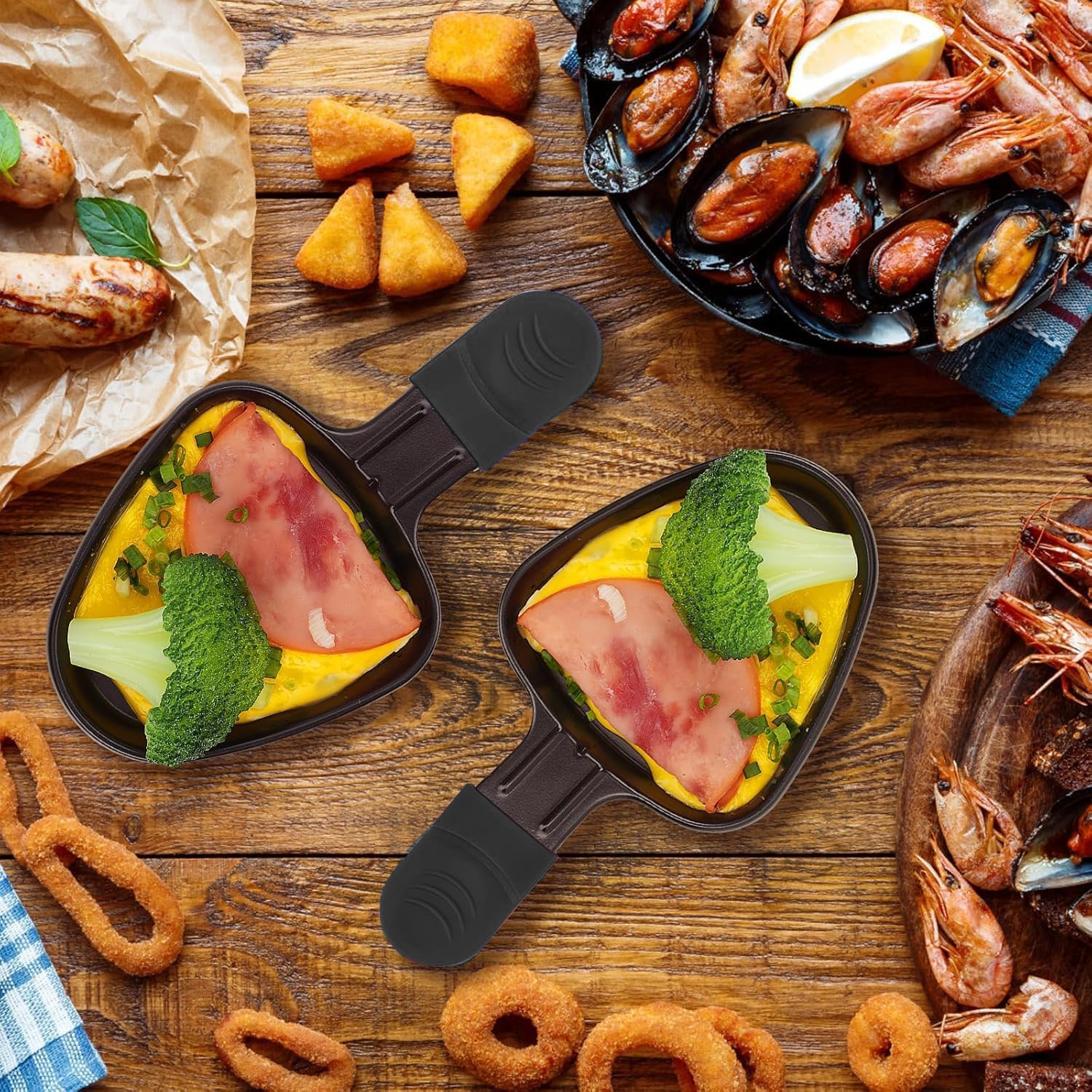 Poêlon à raclette - 8 pièces, triangle, revêtement antiadhésif, poignées isolées, 8 pelles