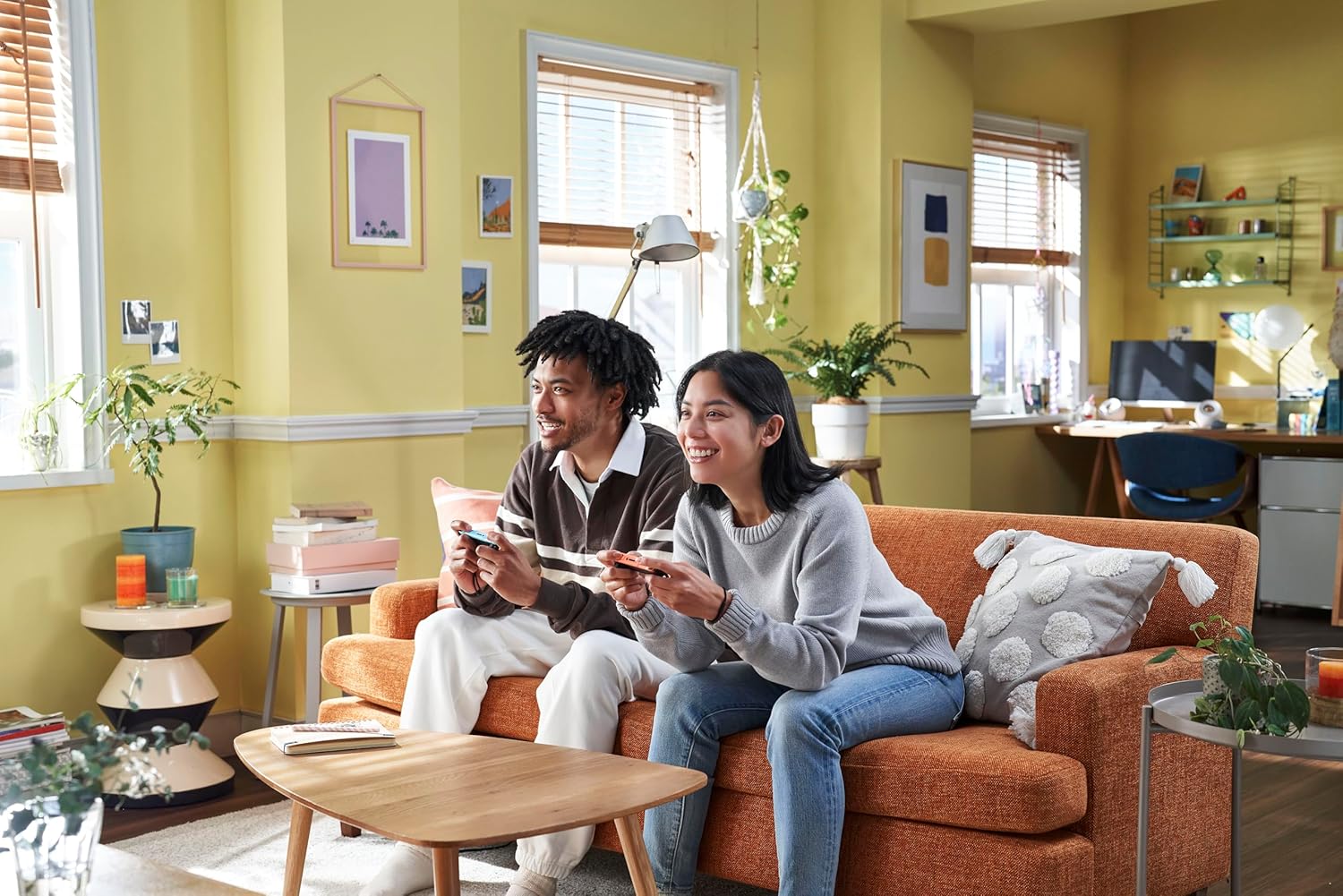 Nintendo - Switch 2 - console portable - écran tactile, Joy-Con détachables