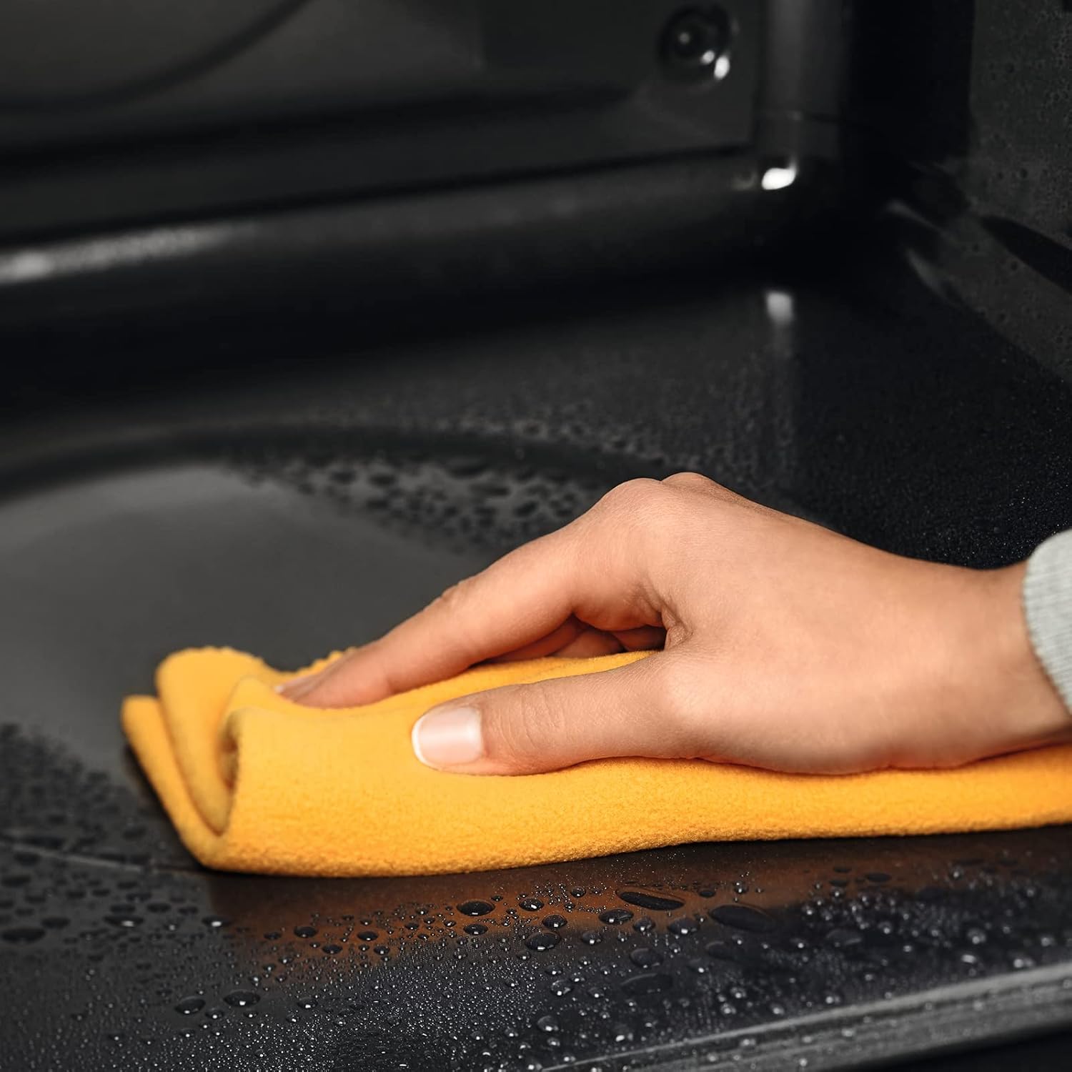 Electrolux - Série 600 - 594x595x567 mm - four multifonction, 70L, nettoyage AquaClean, EOF5H40BX