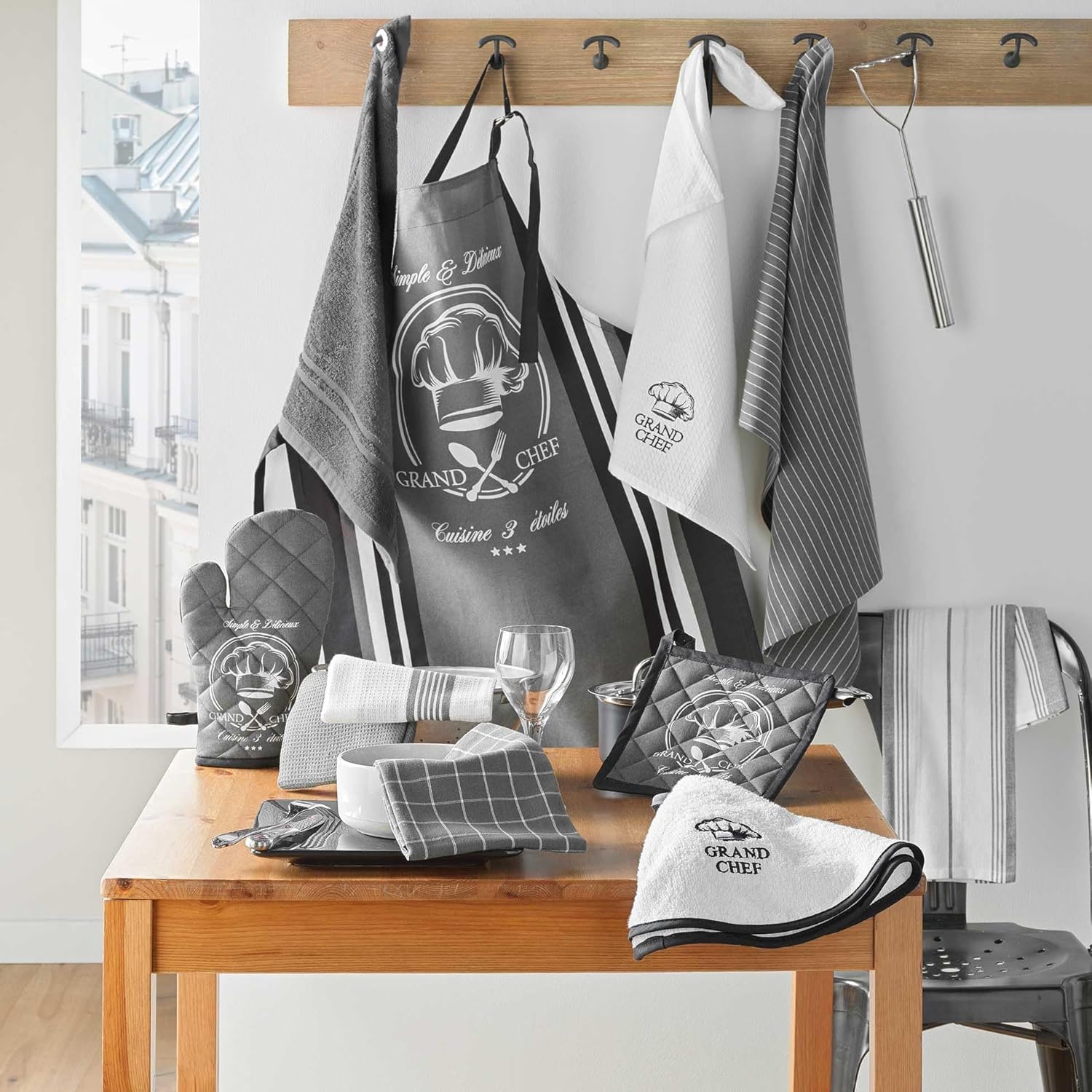 Douceur d'Intérieur - Grand Chef - 18x28/20x20 cm - Gant et manique coton gris imprimé